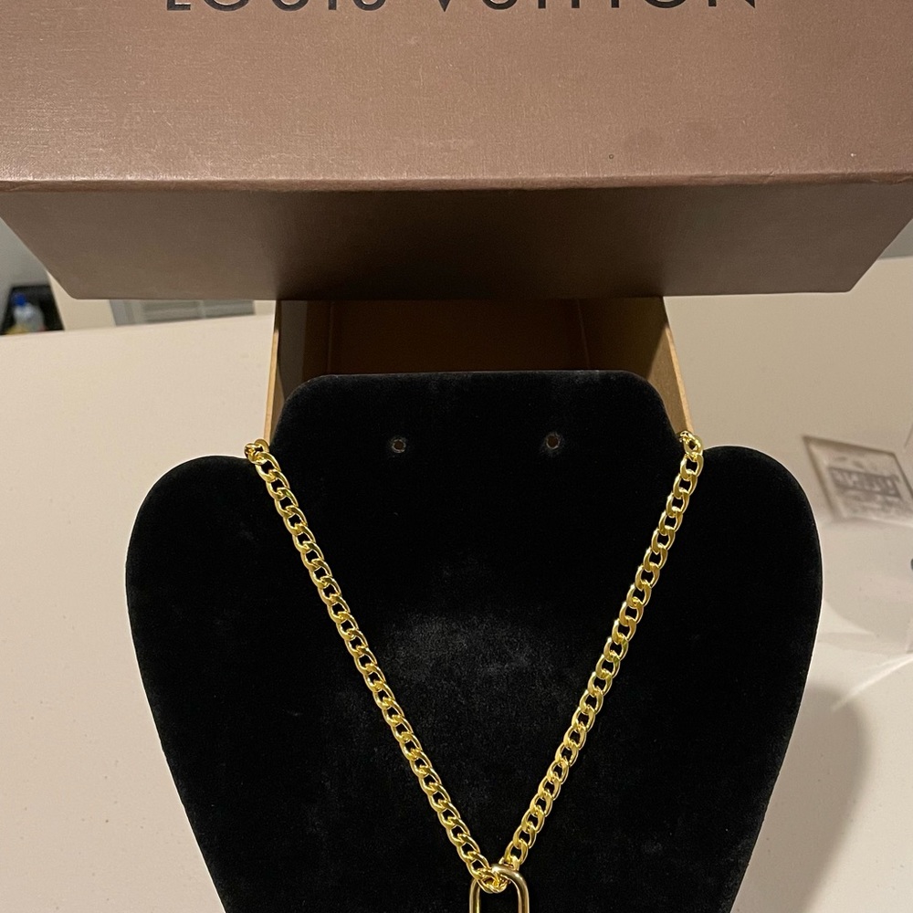 LV Lock&Key - Picture 3 of 3